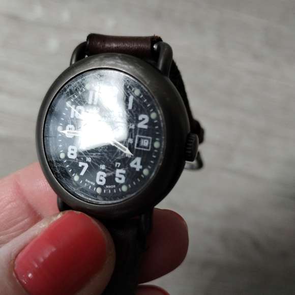 Swiss Army Vintage Women's Watch - Picture 5 of 11